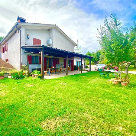 Strada Dei Monti Sibillini Couette-café 4*