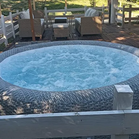 Strada Dei Monti Sibillini Couette-café 4*